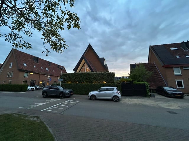 Foto 42 van Triumphperenlaan 25