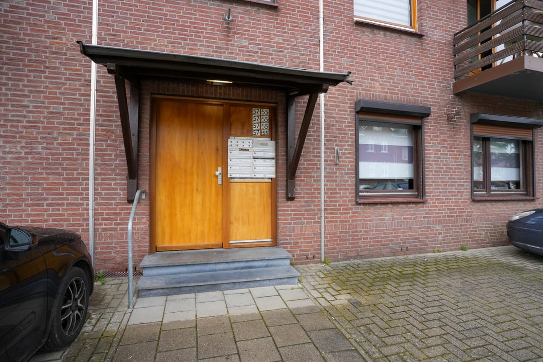 Photo 16 of Lemiers-Rijksweg 57-A