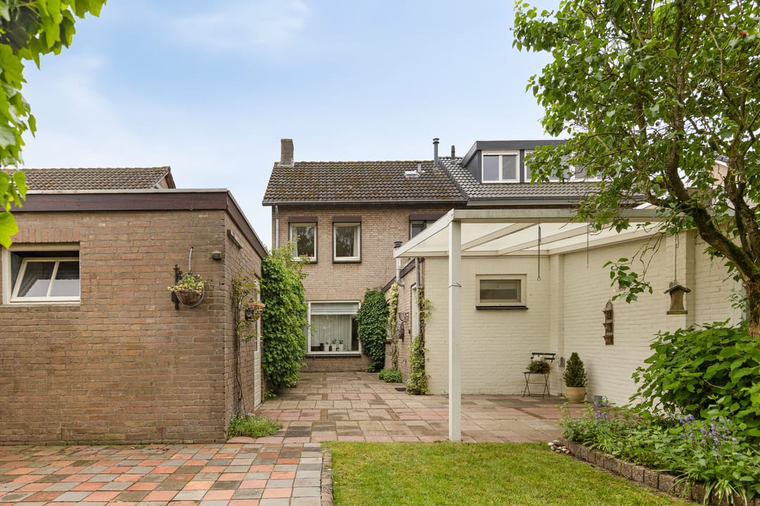 Photo 38 of Oude Pastoriestraat 40