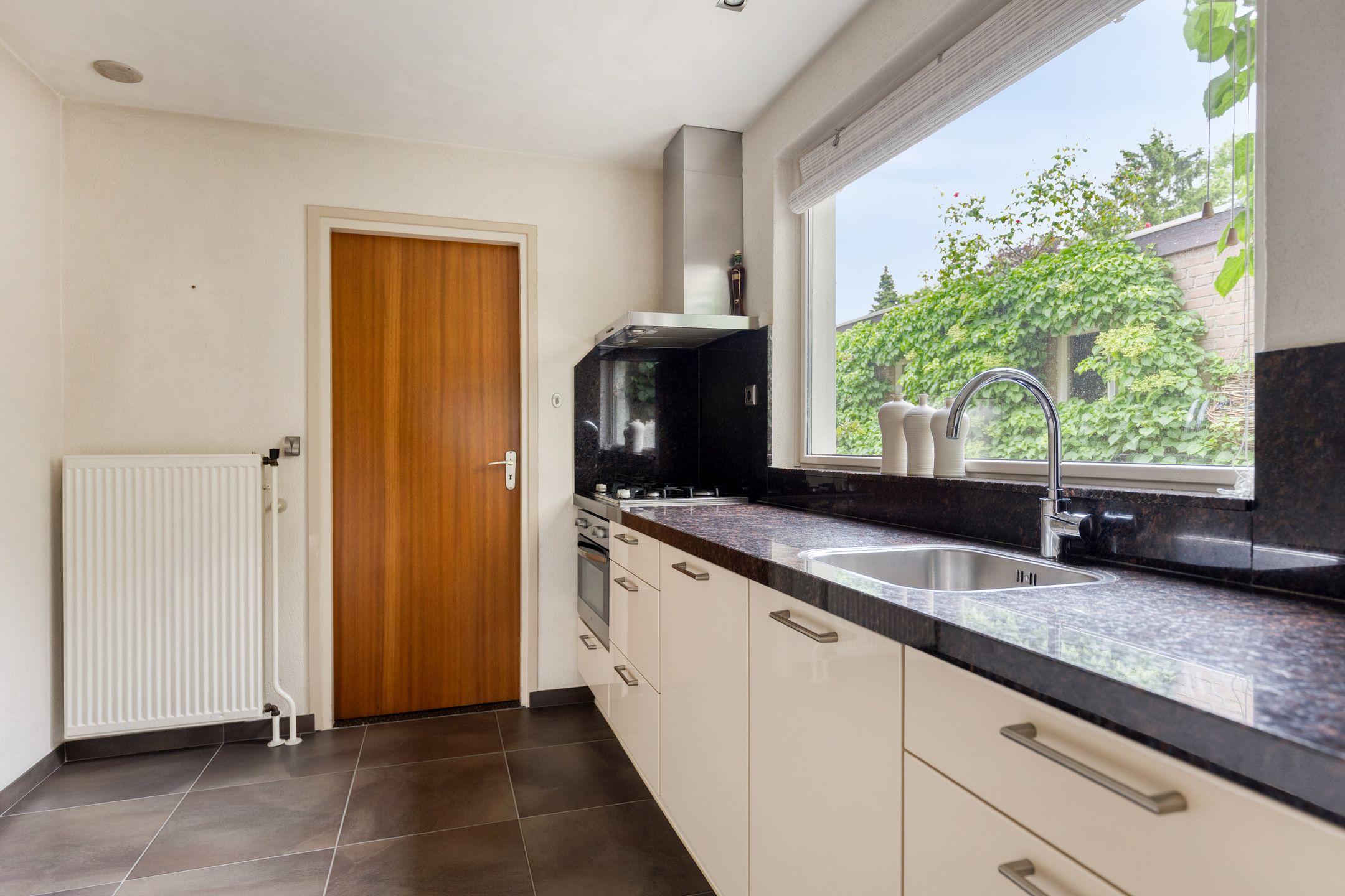 Photo 12 of Oude Pastoriestraat 40
