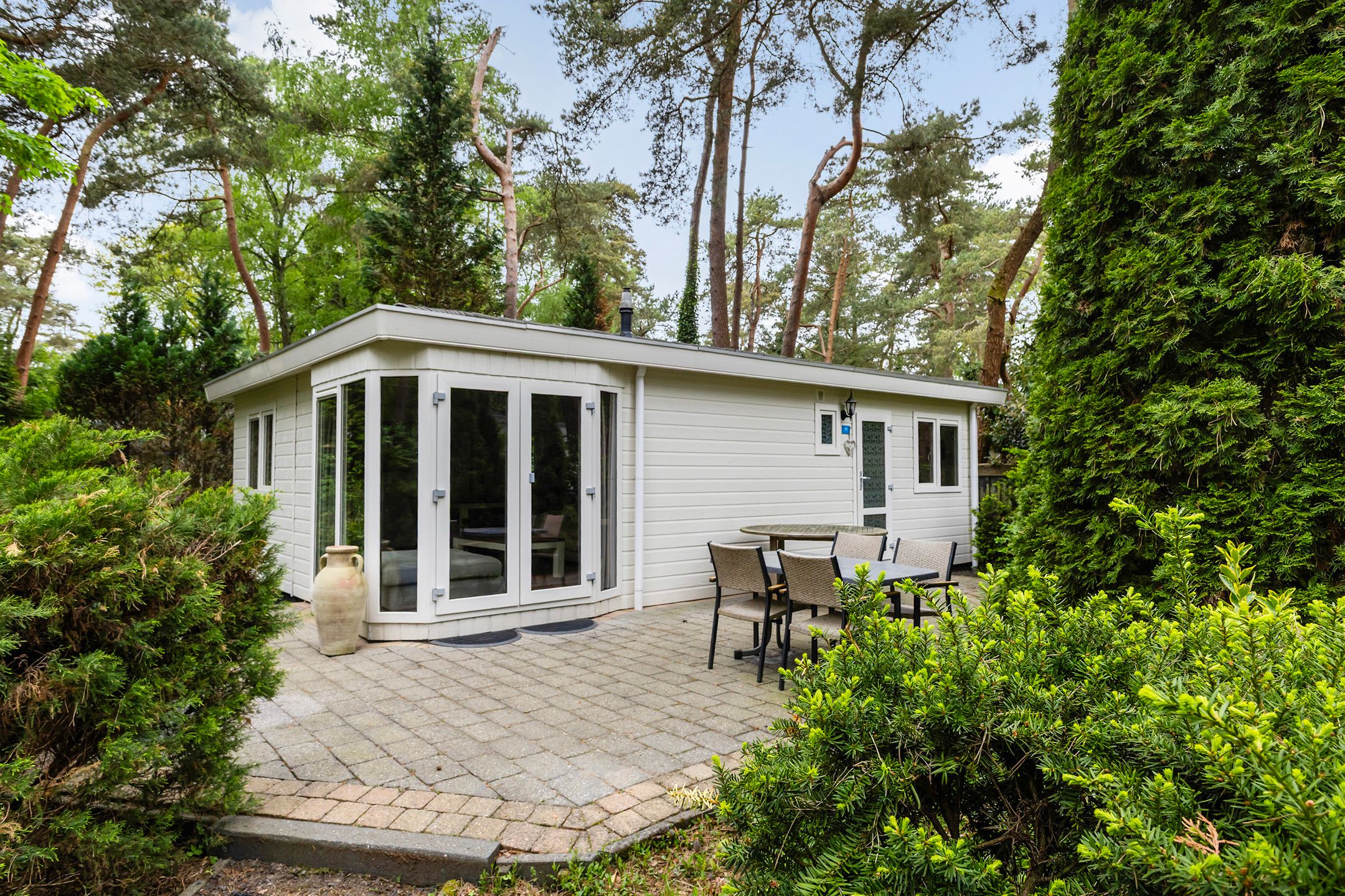 2-bedroom freehold villa in Beekbergen — photo 2 of 5