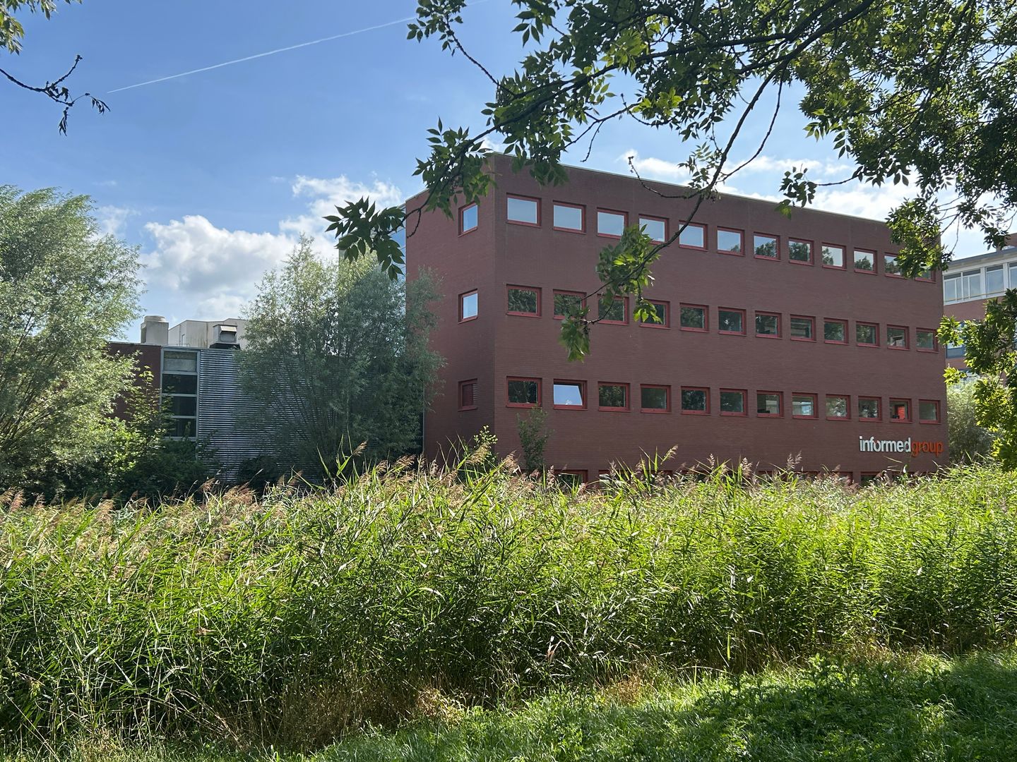 Bekijk foto 1 van Vijzelmolenlaan 8-A