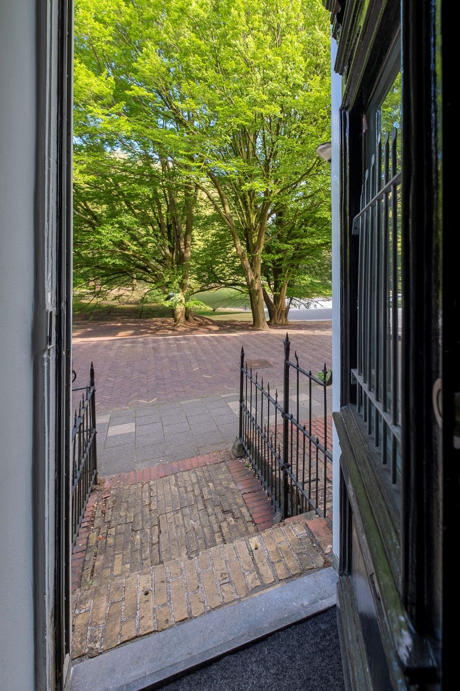 Photo 7 of Noorderbuitensingel 29