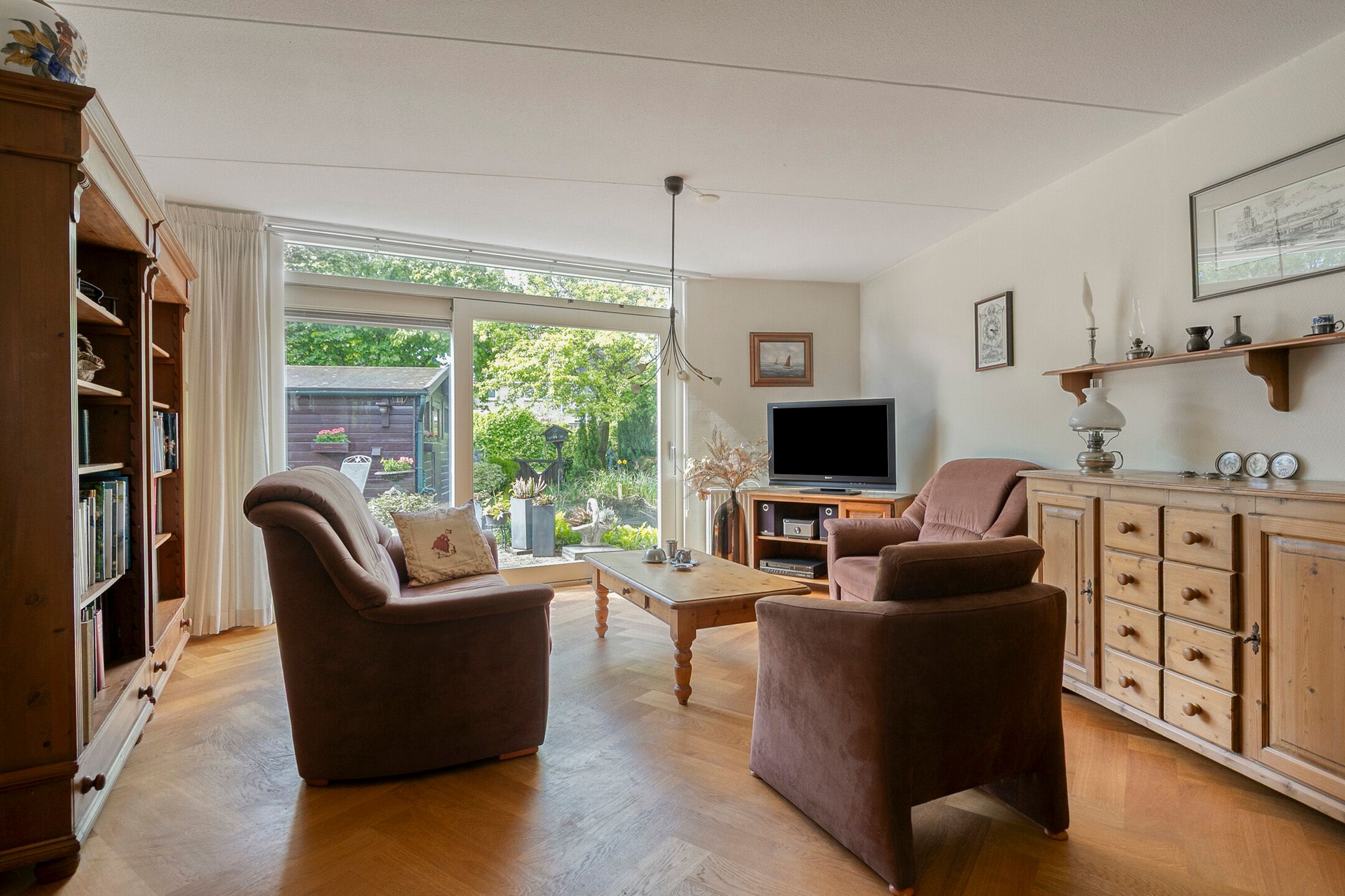 Photo 6 of Parelhoen 8