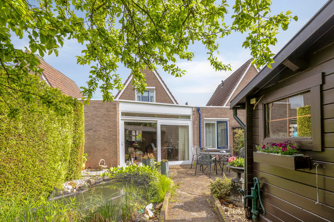 Photo 2 of Parelhoen 8