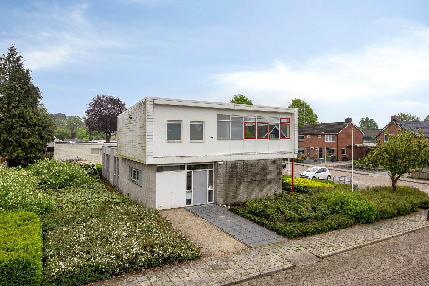 Bekijk foto 5 van Lijsterbesstraat 1