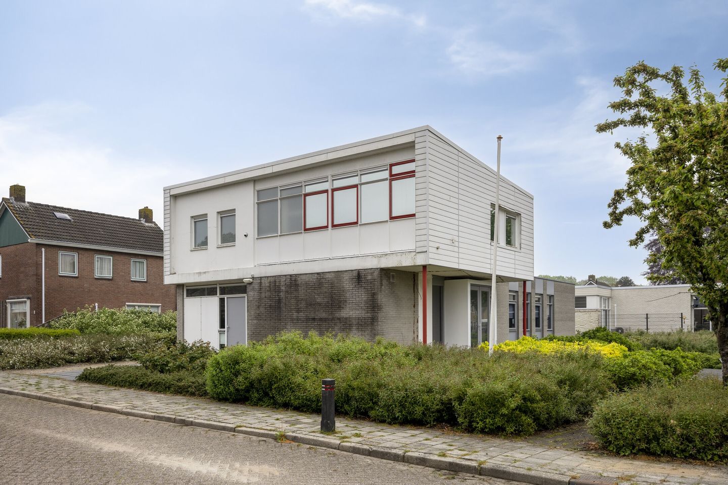 Bekijk foto 4 van Lijsterbesstraat 1