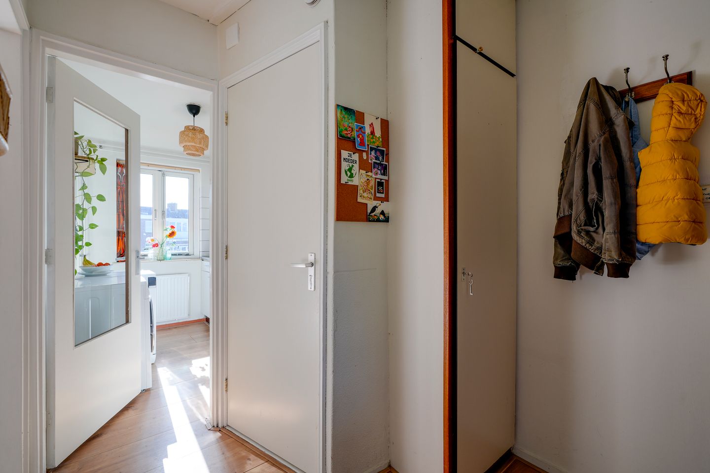 Characterful 3-Room Apartment with Balcony in Popular Nieuw-Engeland — 10