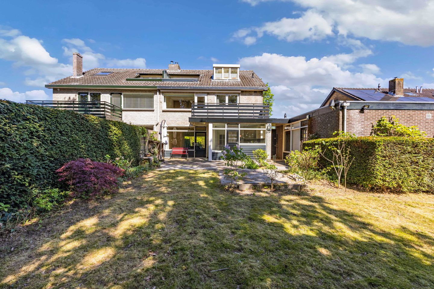 Spacious Semi-Detached House with 5 Bedrooms and 2 Bathrooms in Sijsjesberg — 20