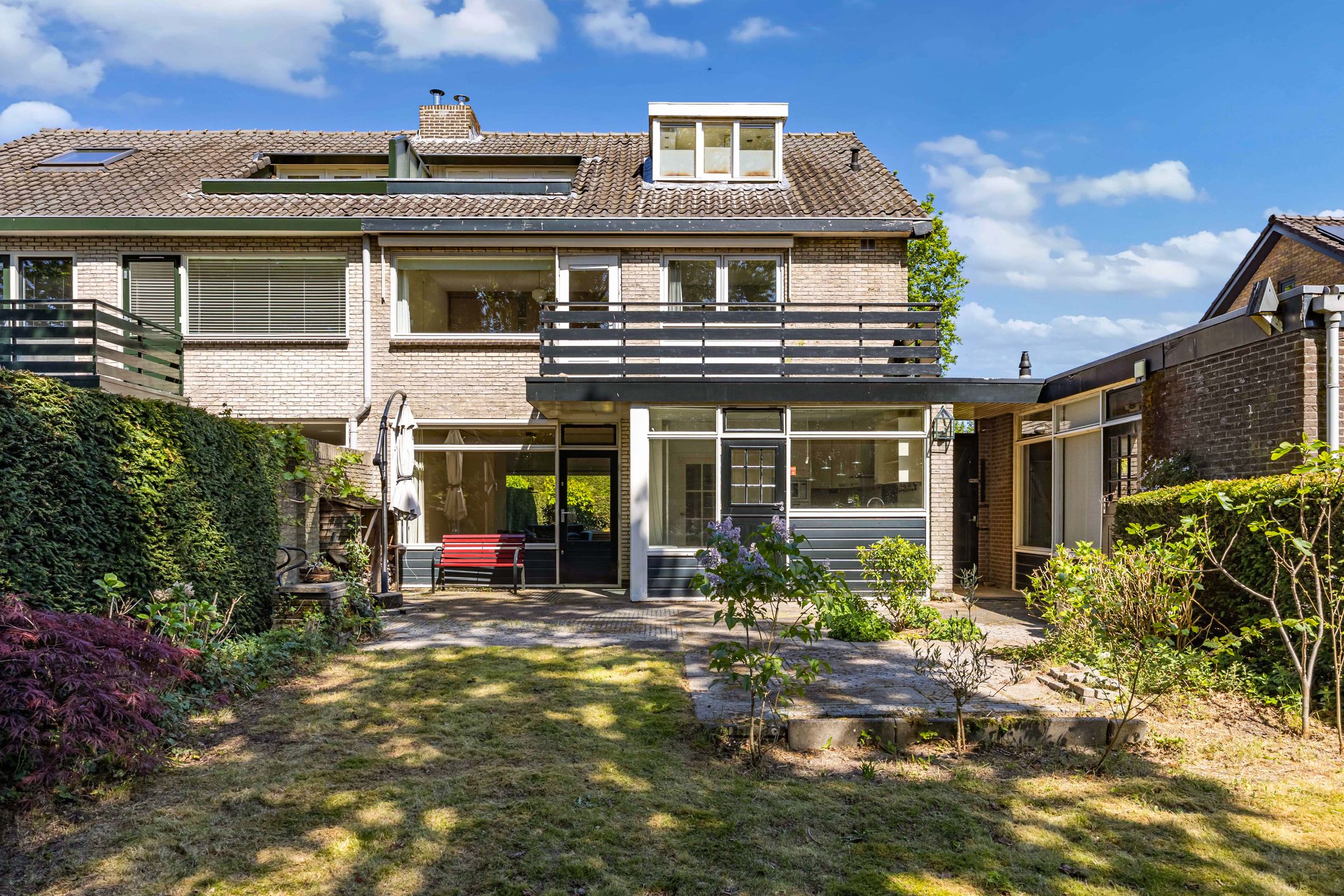 Spacious Semi-Detached House with 5 Bedrooms and 2 Bathrooms in Sijsjesberg — 21