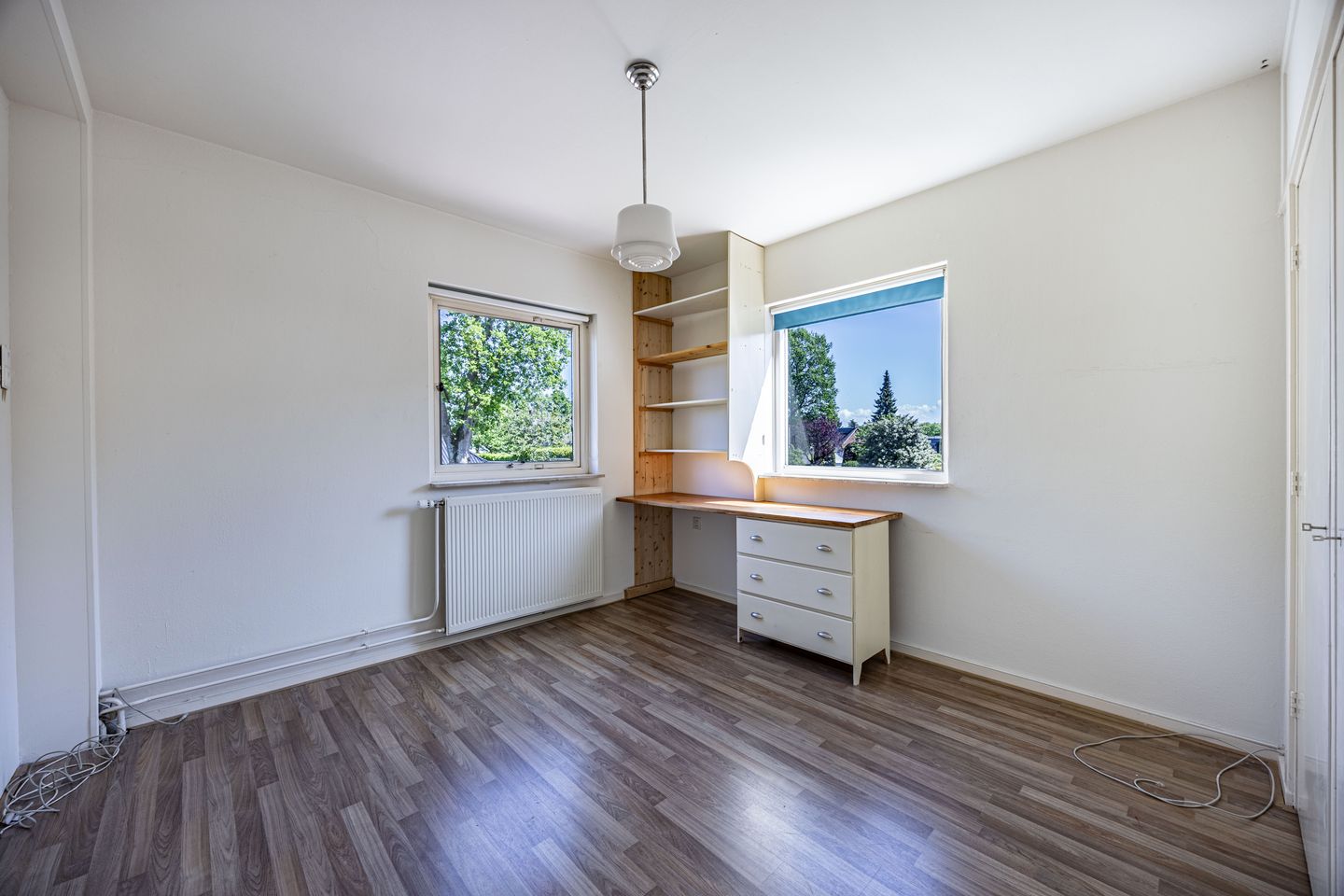 Spacious Semi-Detached House with 5 Bedrooms and 2 Bathrooms in Sijsjesberg — 35