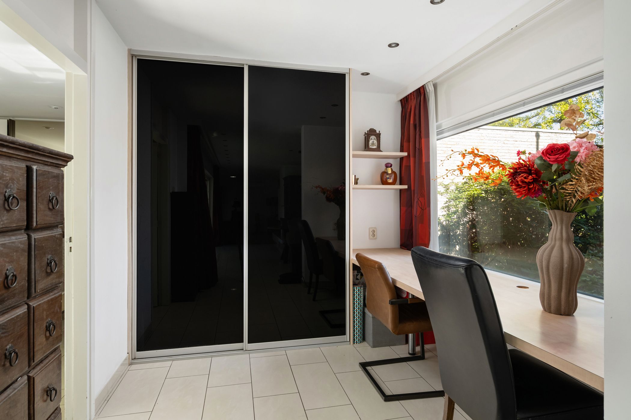 Photo 30 of Van Renesseborch 46