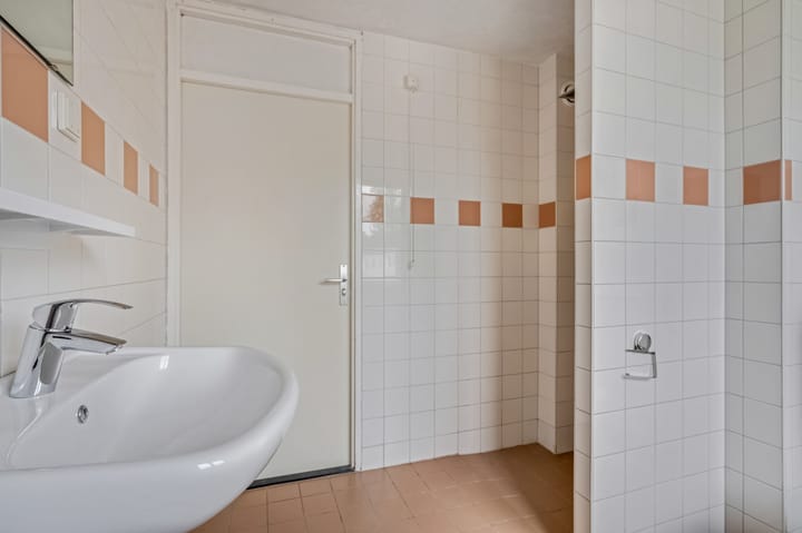 Hoekwoning te koop: Columbusstraat 1, Barneveld
