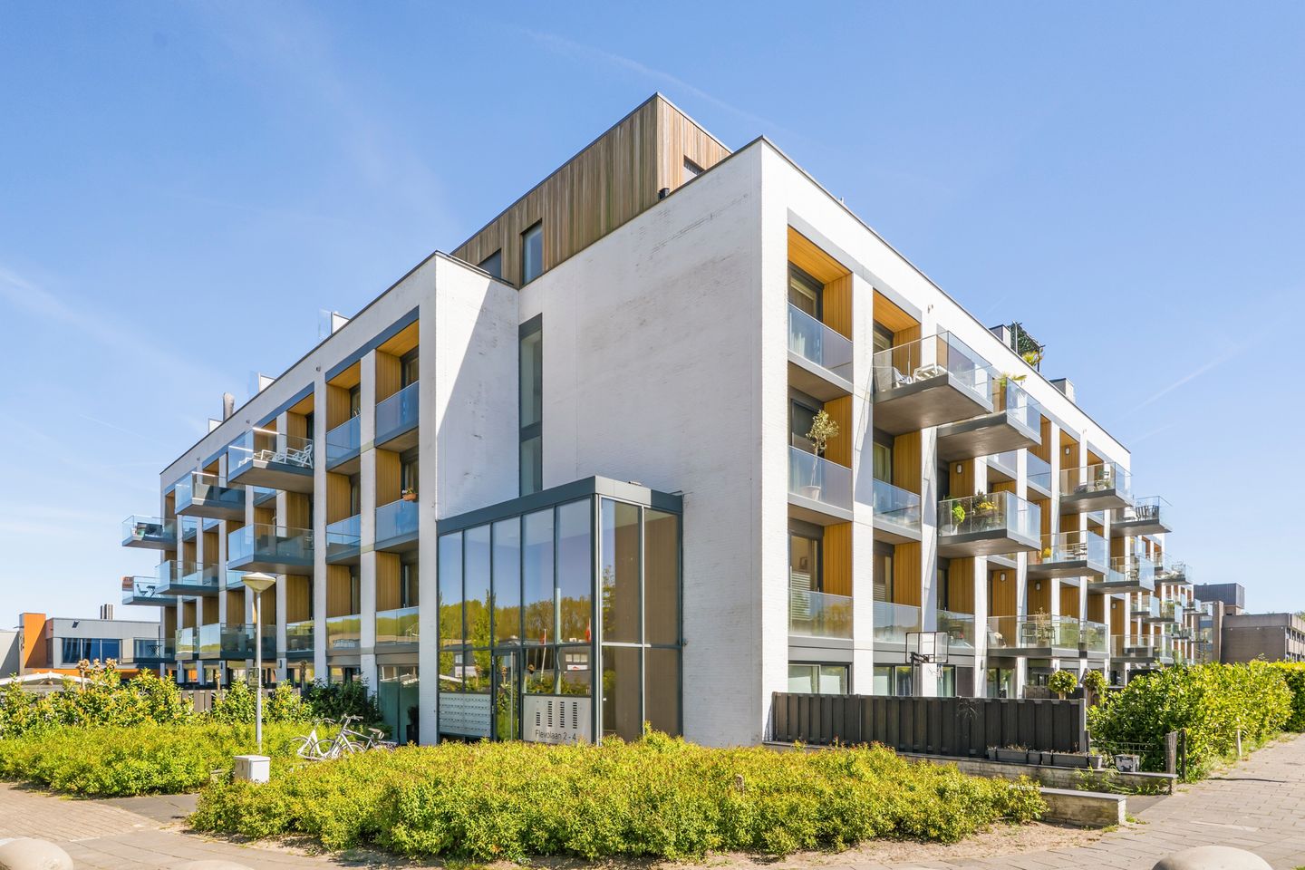 Foto 1 van Flevolaan 2-N