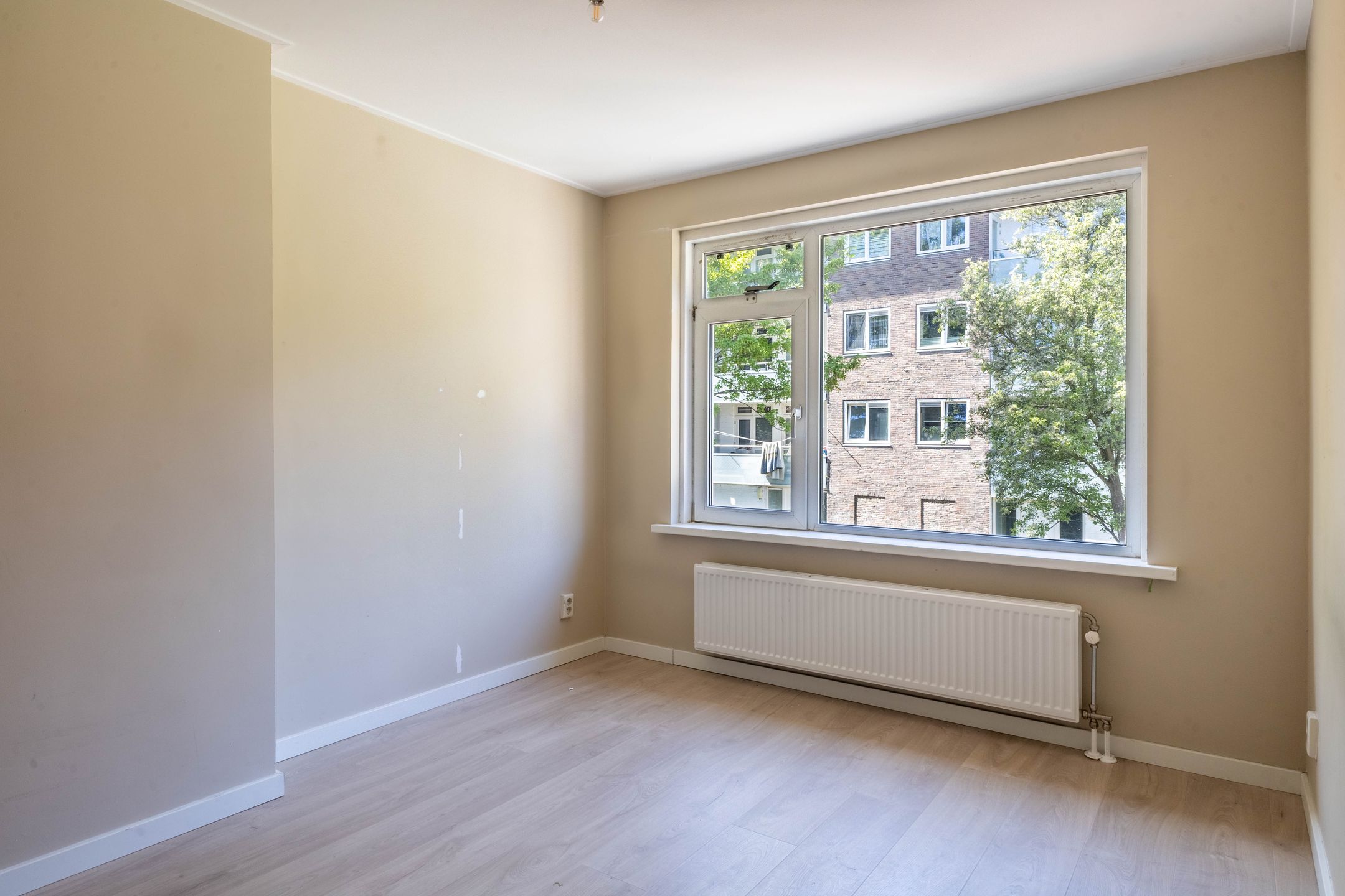 Photo 12 of Willem Kruyshaarstraat 6