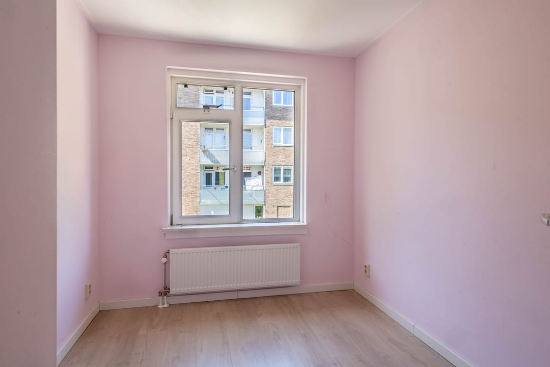 Photo 11 of Willem Kruyshaarstraat 6