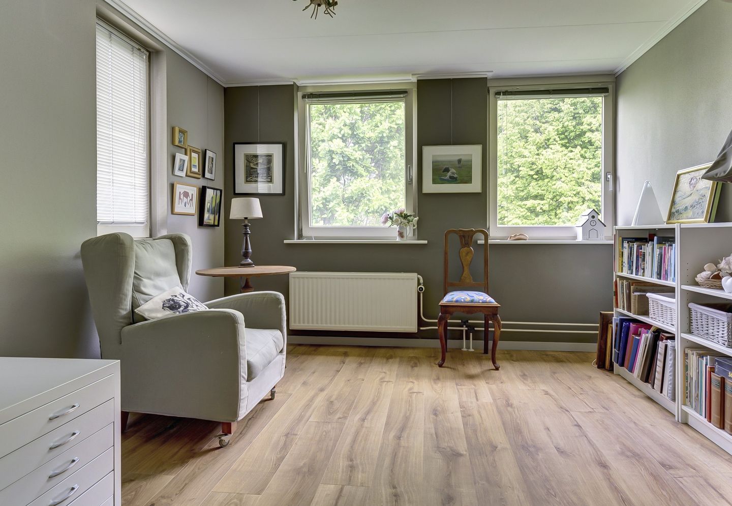 Spacious Detached Home in Elst with South-Facing Garden and Solar Panels — 34