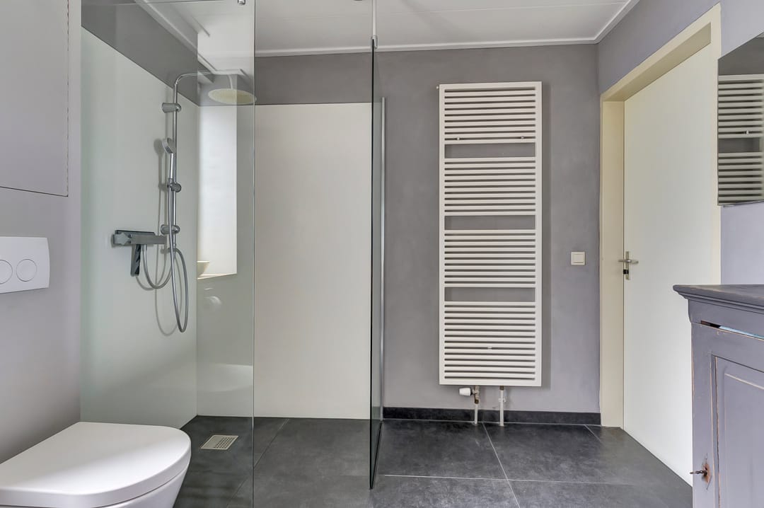 Spacious Detached Home in Elst with South-Facing Garden and Solar Panels — 38