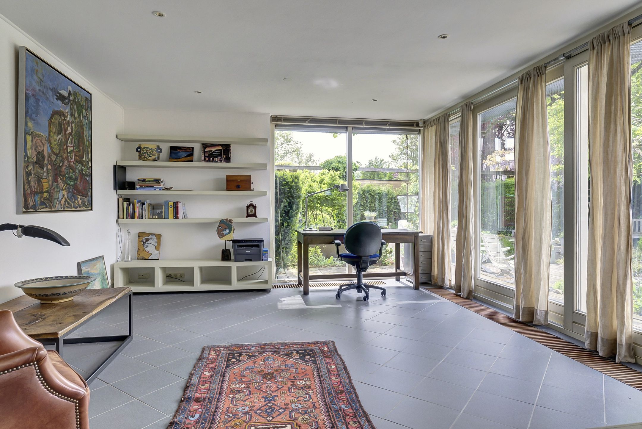 Spacious Detached Home in Elst with South-Facing Garden and Solar Panels — 21