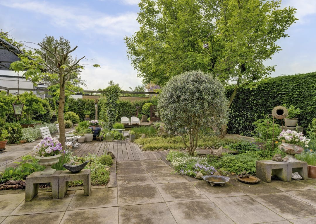 Spacious Detached Home in Elst with South-Facing Garden and Solar Panels — 8
