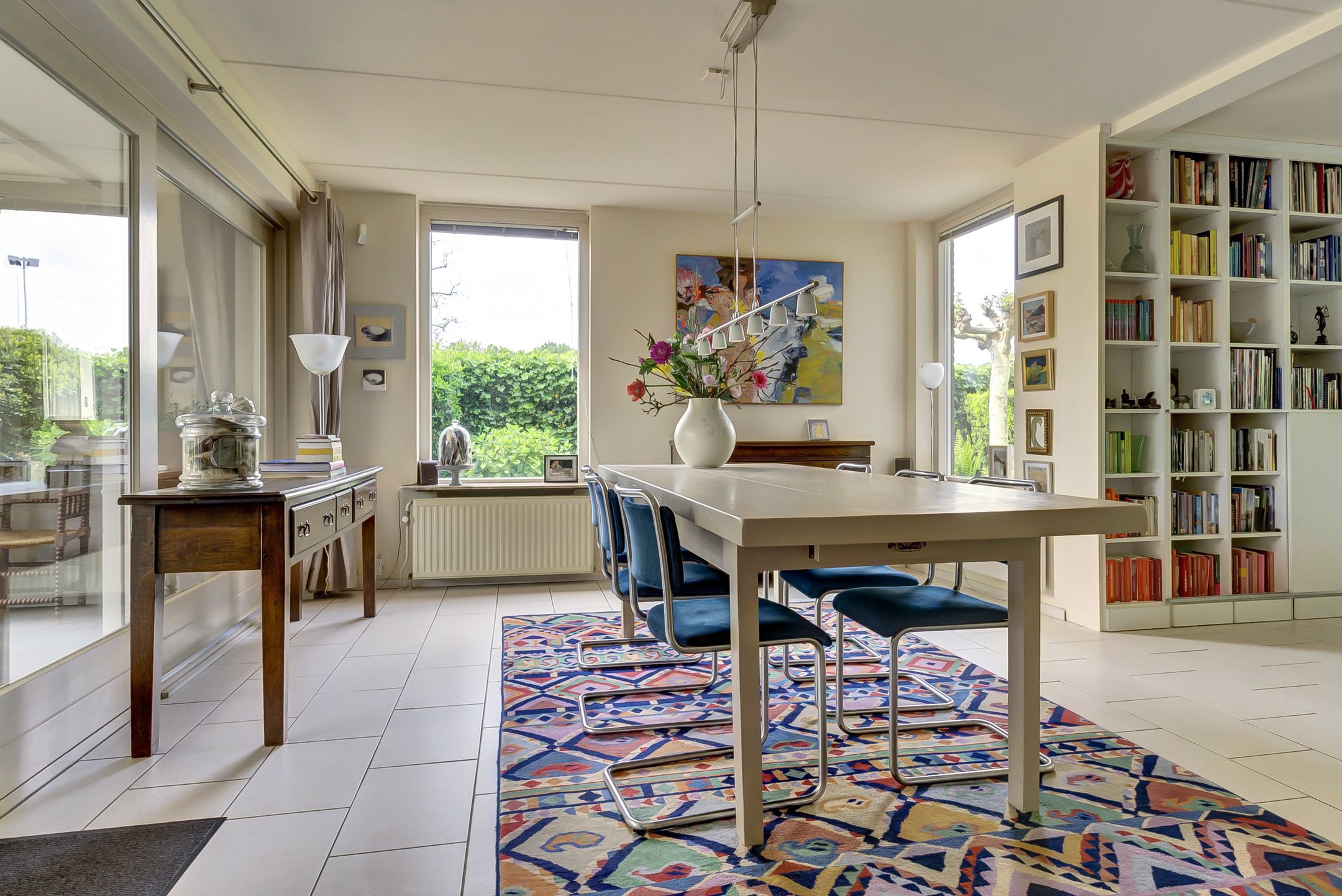 Spacious Detached Home in Elst with South-Facing Garden and Solar Panels — 18