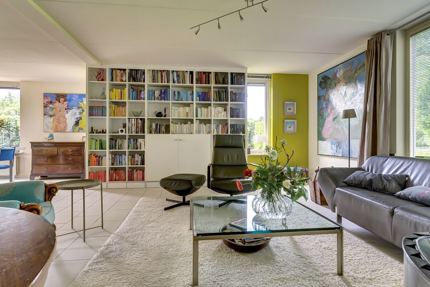 Spacious Detached Home in Elst with South-Facing Garden and Solar Panels — 14