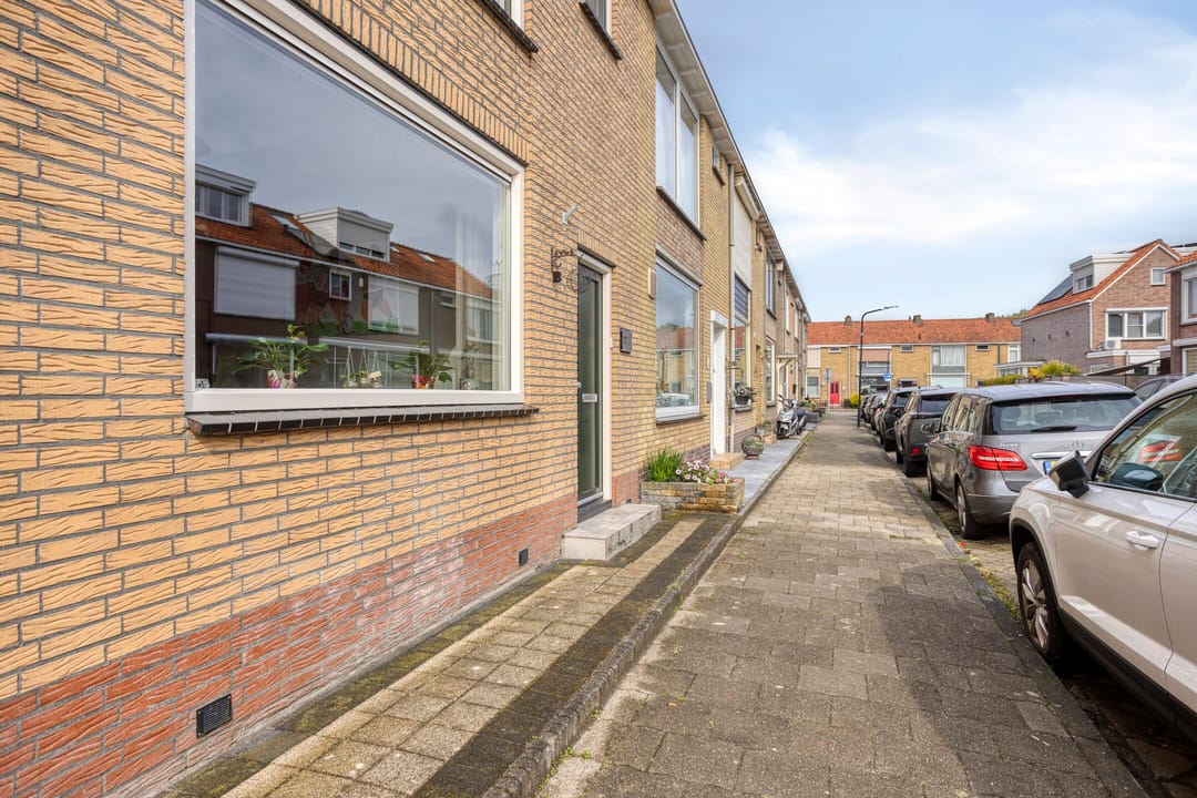 Foto 43 van Krokussenstraat 17
