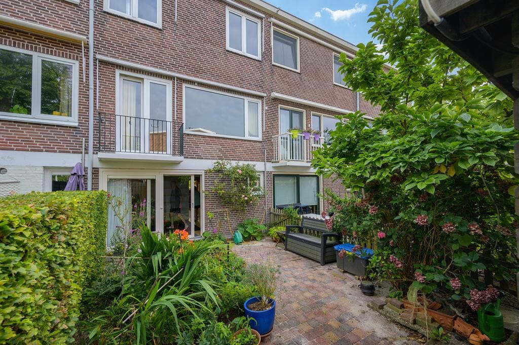 Photo 12 of Burgemeester Eliasstraat 61