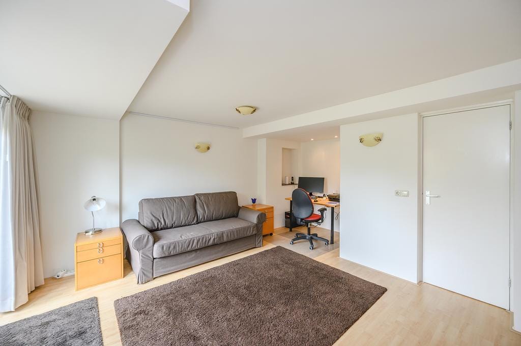Photo 7 of Burgemeester Eliasstraat 61