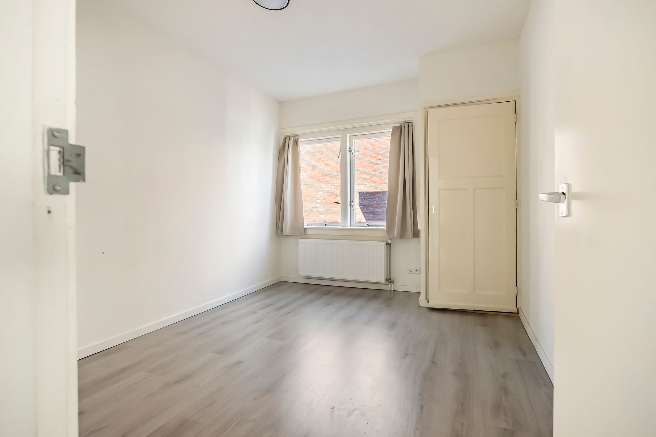 Photo 15 of Hoogstraat 105-B
