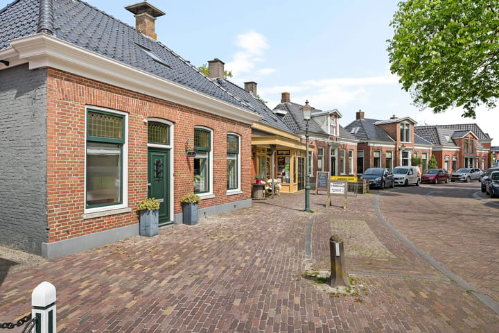 Foto 3 van Kerkplein 7
