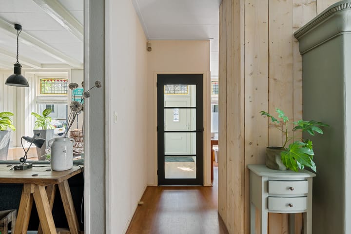 Vrijstaande woning te koop: Kerkplein 7, Grijpskerk