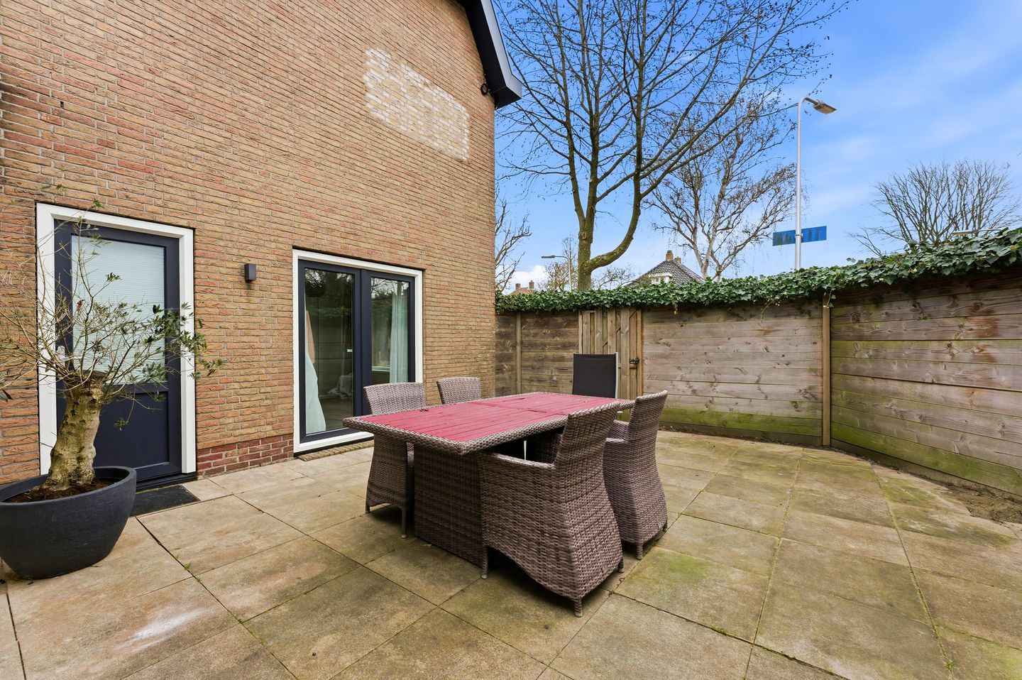 Photo 35 of F. van der Poest Clementlaan 51