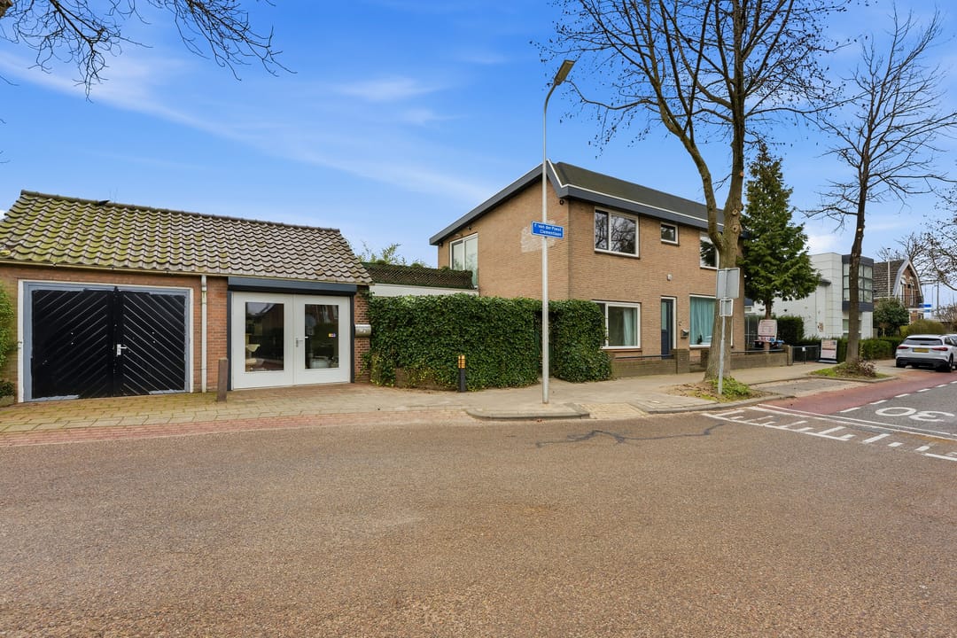 Photo 37 of F. van der Poest Clementlaan 51