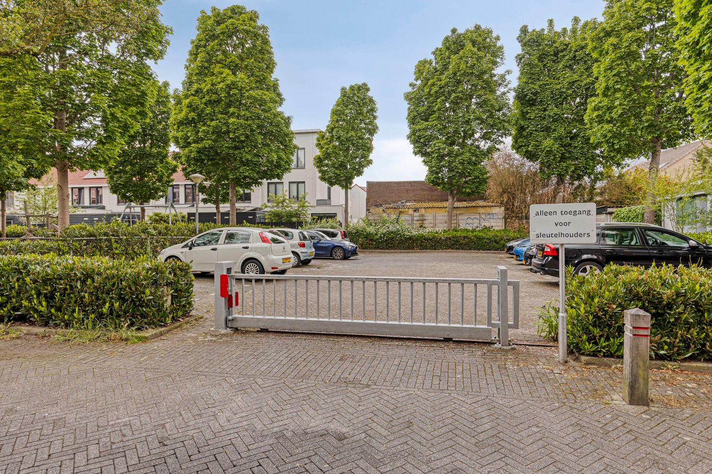 Foto 40 van Rozemarijnstraat 23