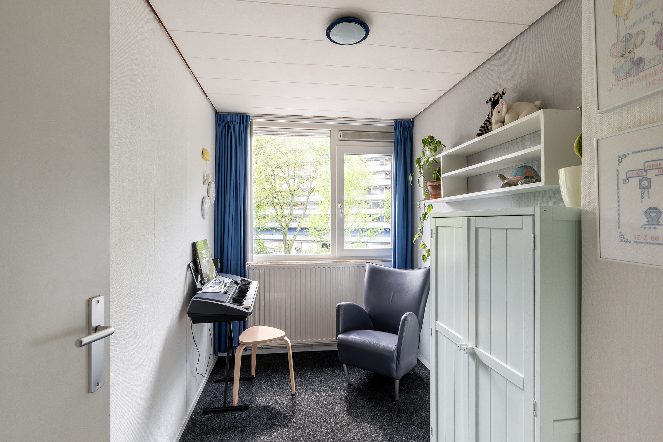 Photo 27 of Johan Willem Frisolaan 20