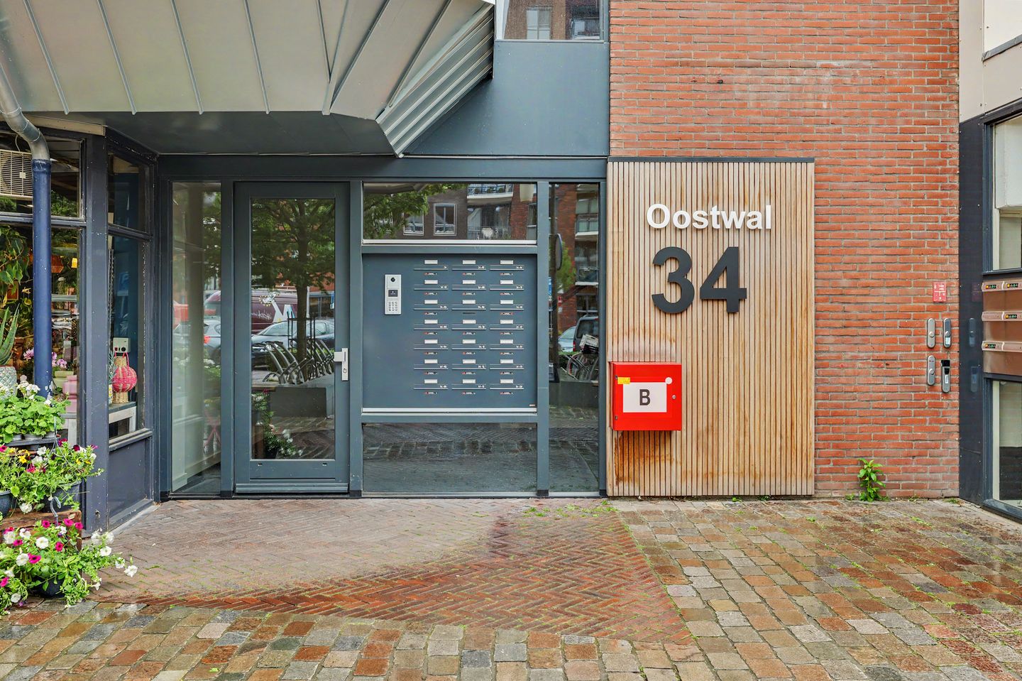 Photo 5 of Oostwal 34-06