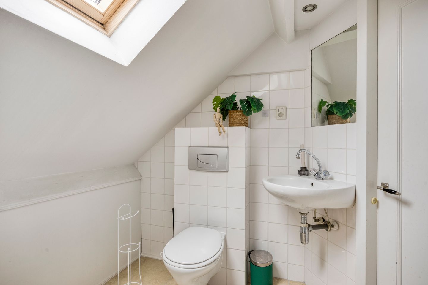 Photo 40 of St Rochusstraat 14