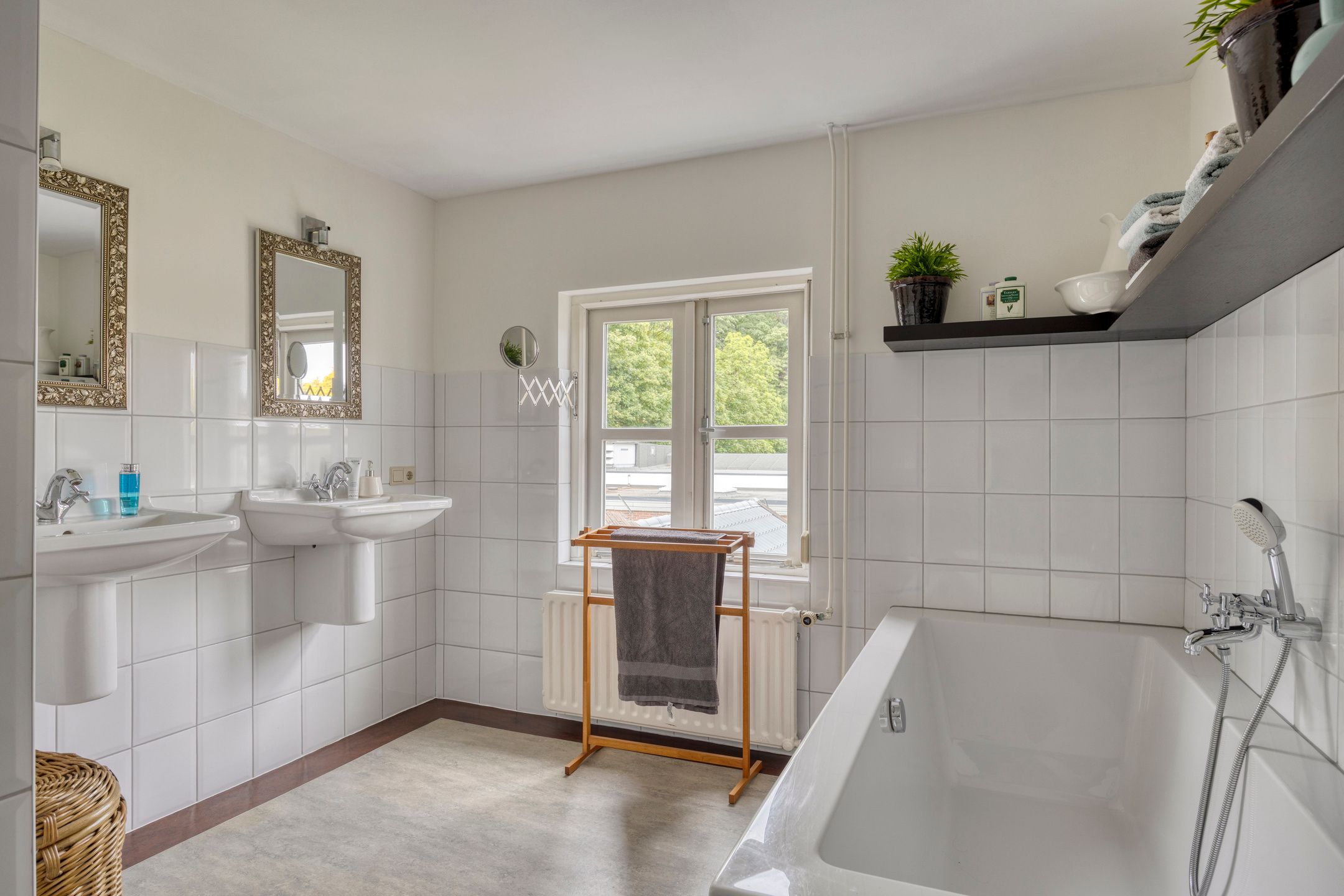 Photo 27 of Hertog Janstraat 4