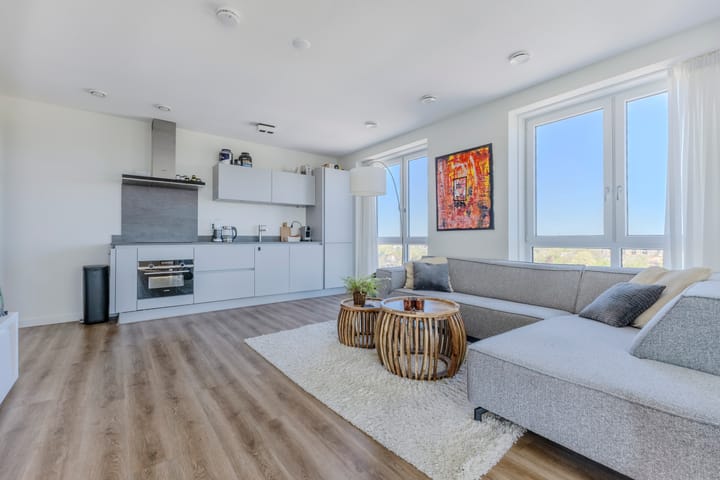 Appartement te koop: Debora Bakelaan 132, Heemskerk