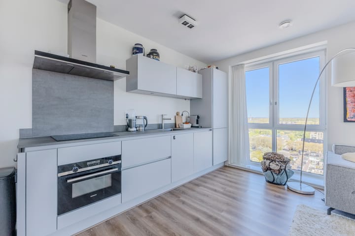 Appartement te koop: Debora Bakelaan 132, Heemskerk