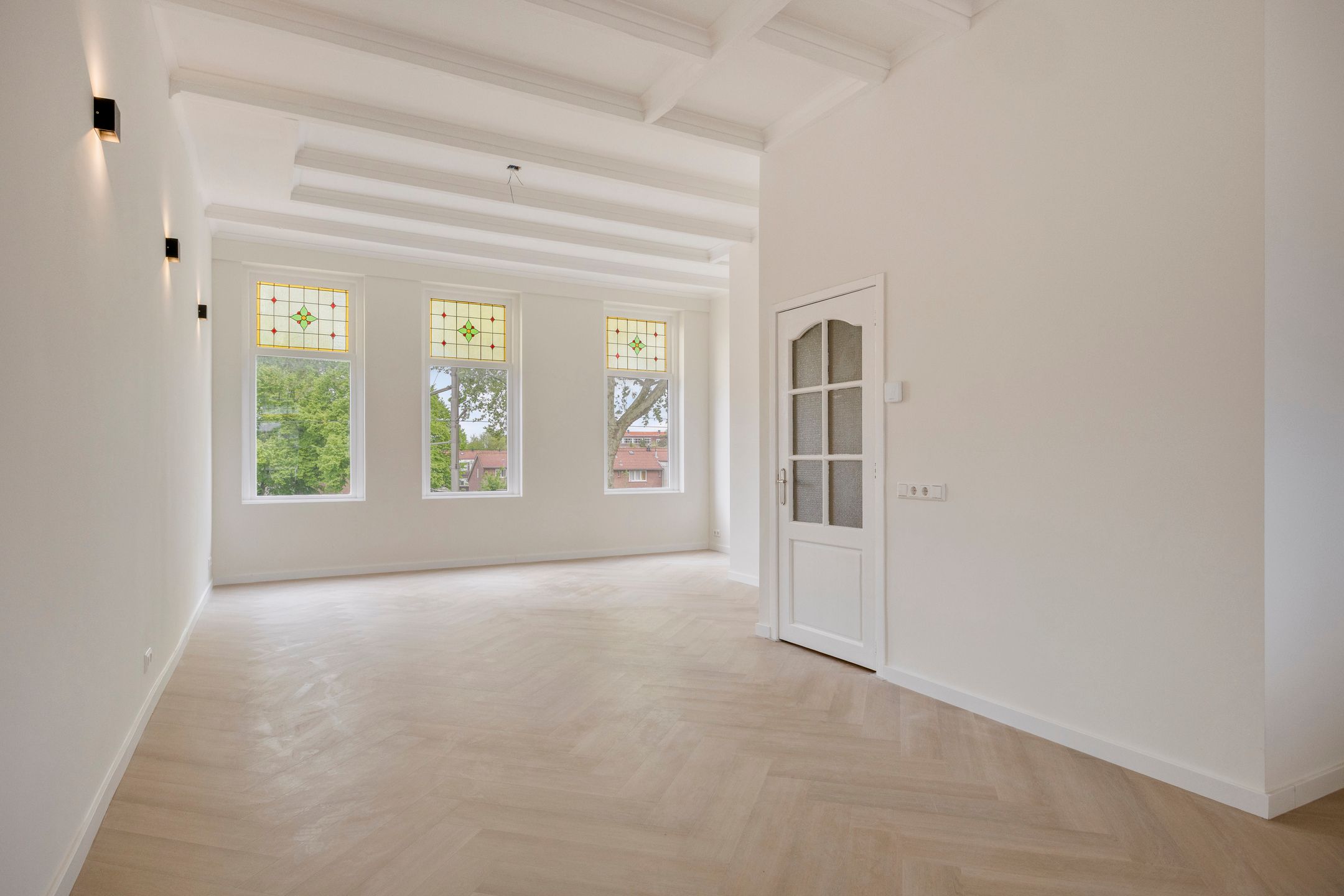 Photo 21 of Dordtsestraatweg 627