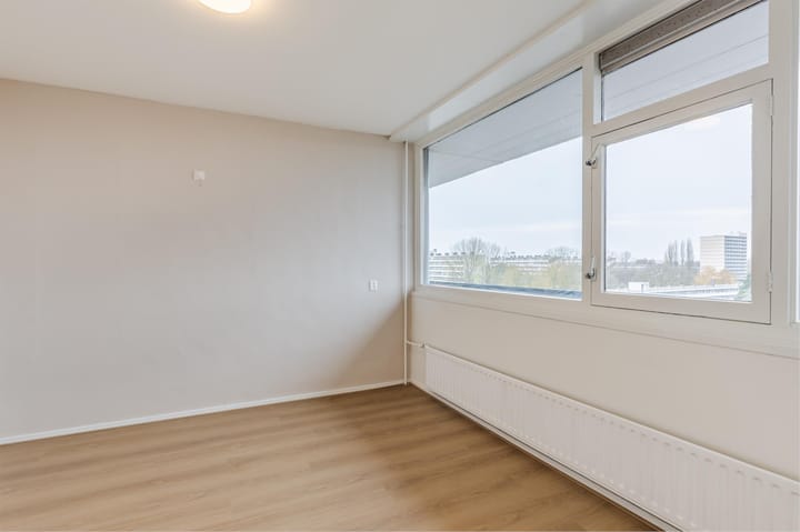 Photo 5 of Tiengemeten 183