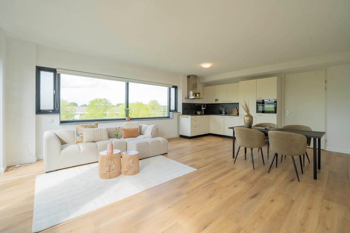 Appartement te koop: Zandsteen 44, Hoorn