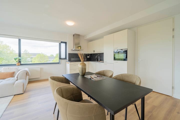 Appartement te koop: Zandsteen 44, Hoorn