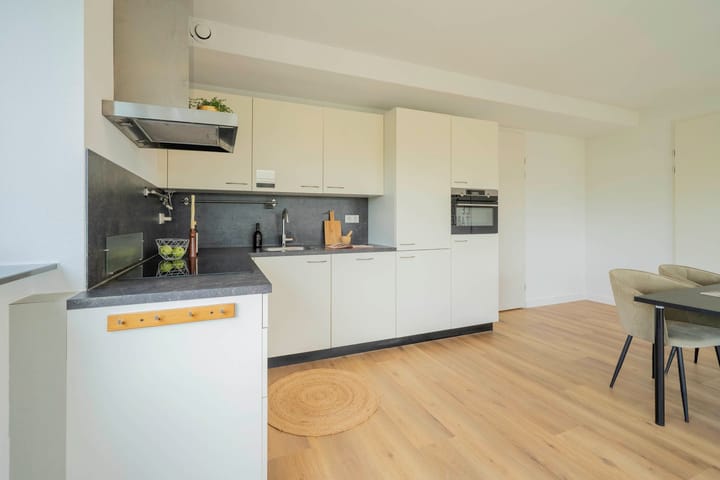 Appartement te koop: Zandsteen 44, Hoorn