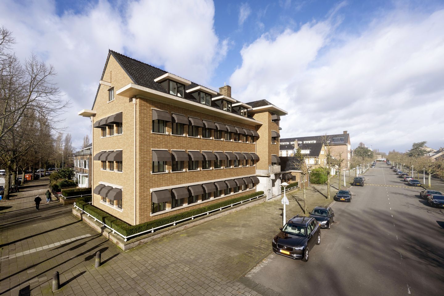 View photo 1 of Herman Heijermansweg 18-20