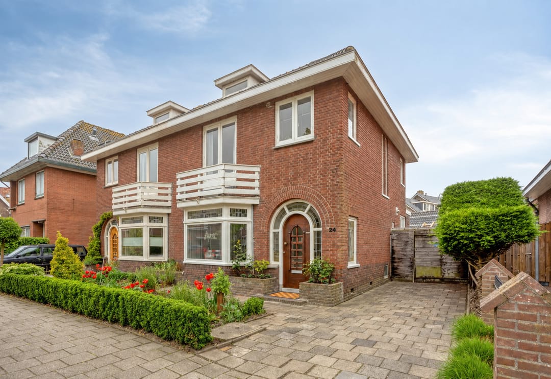 Photo 1 of Torenstraat 24