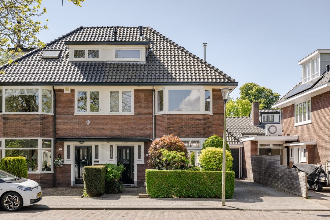 Photo 16 of Frederik van Eedenplein 19