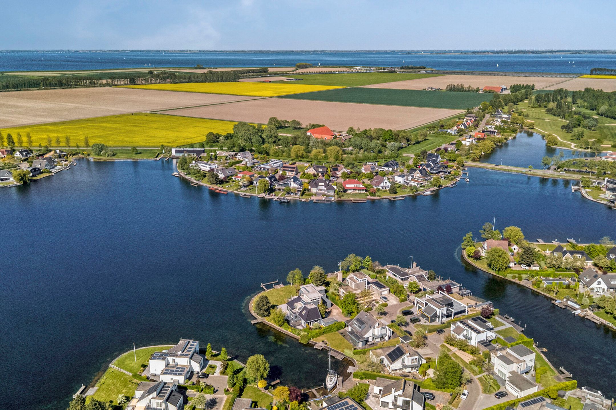 Photo 81 of Aartjeskreek 16